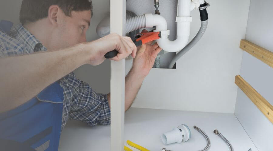 Local annual plumbing maintenance in Rio Vista, TX